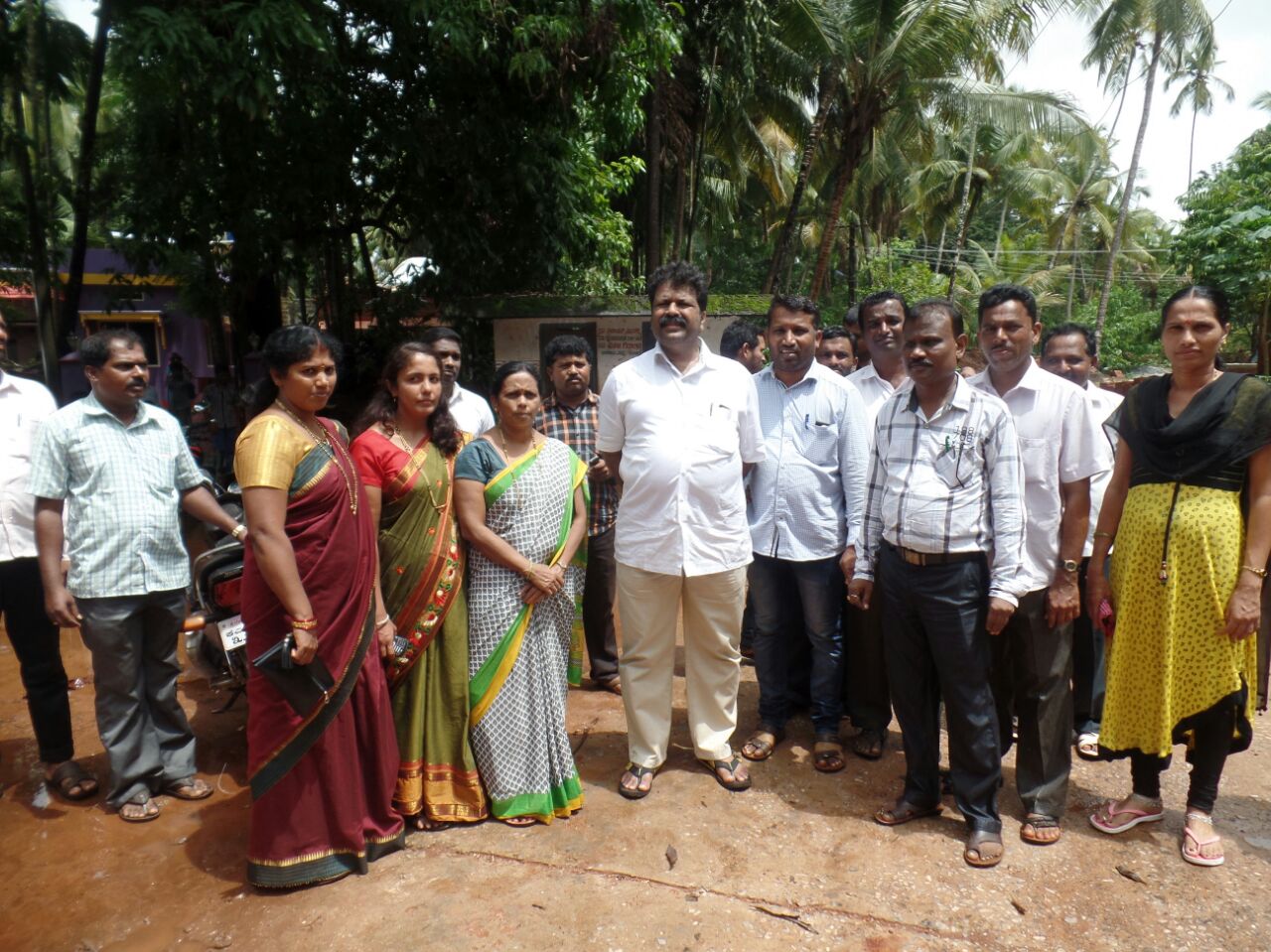 ಬಿರುಸುಗೊಂಡ ಮಳೆ: ಅಪಾರ ಹಾನಿ